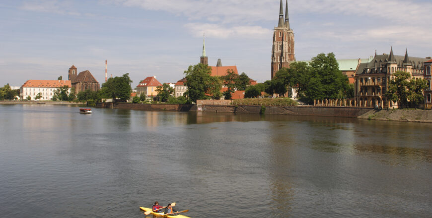 WROCŁAW_-_OSTRÓW_TUMSKI_-_panoramio.jpg
